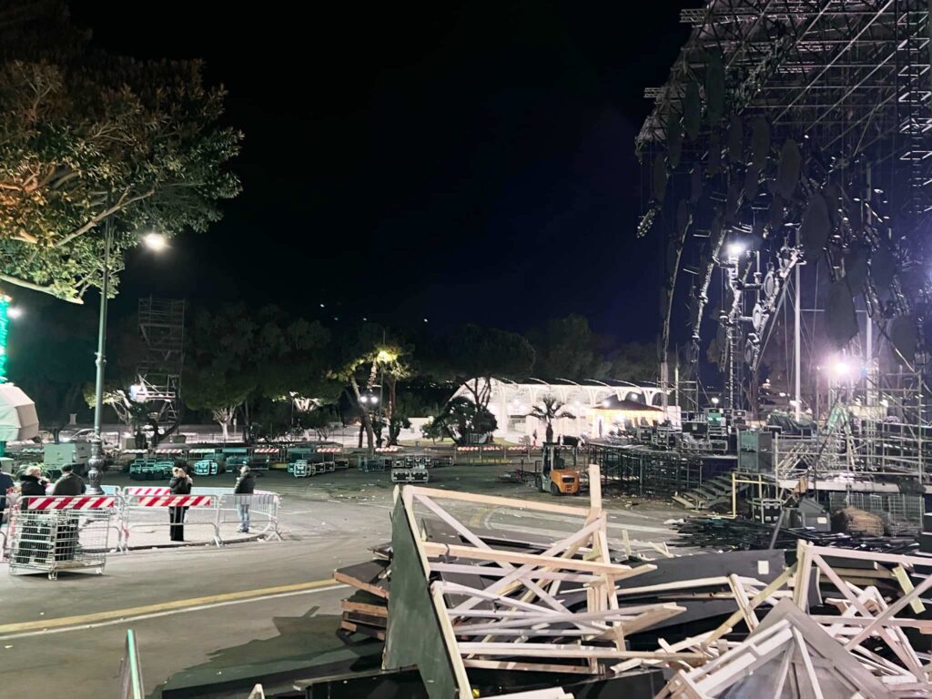 capodanno rai reggio calabria smontaggio palco