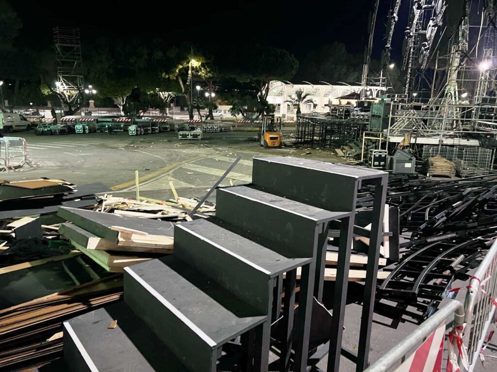 capodanno rai reggio calabria smontaggio palco