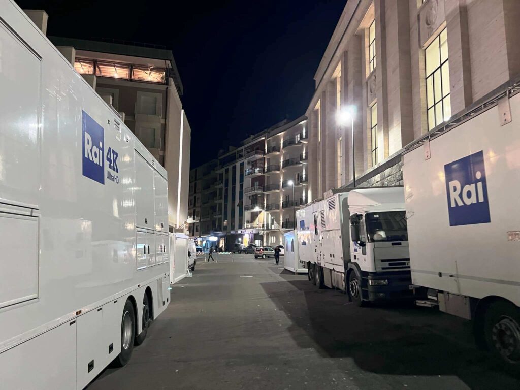 capodanno rai reggio calabria smontaggio palco