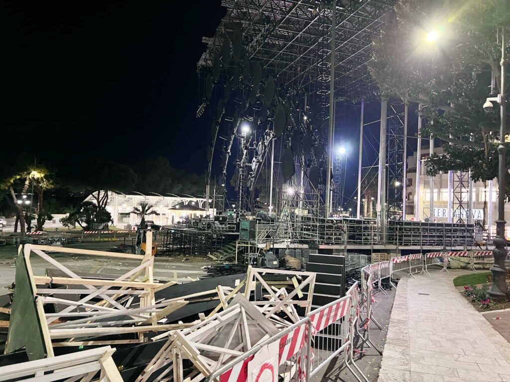 capodanno rai reggio calabria smontaggio palco