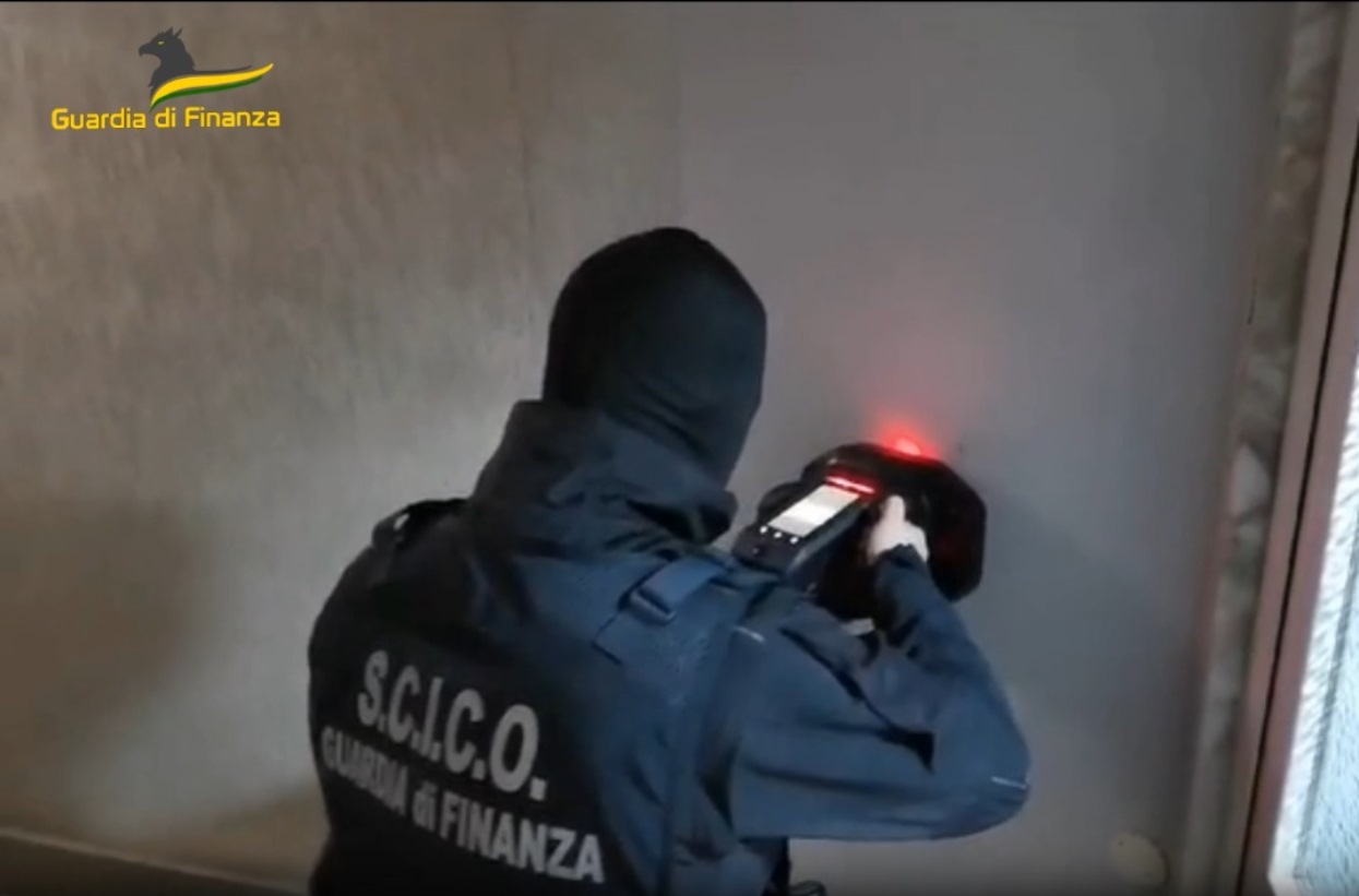 guardia di finanza droga