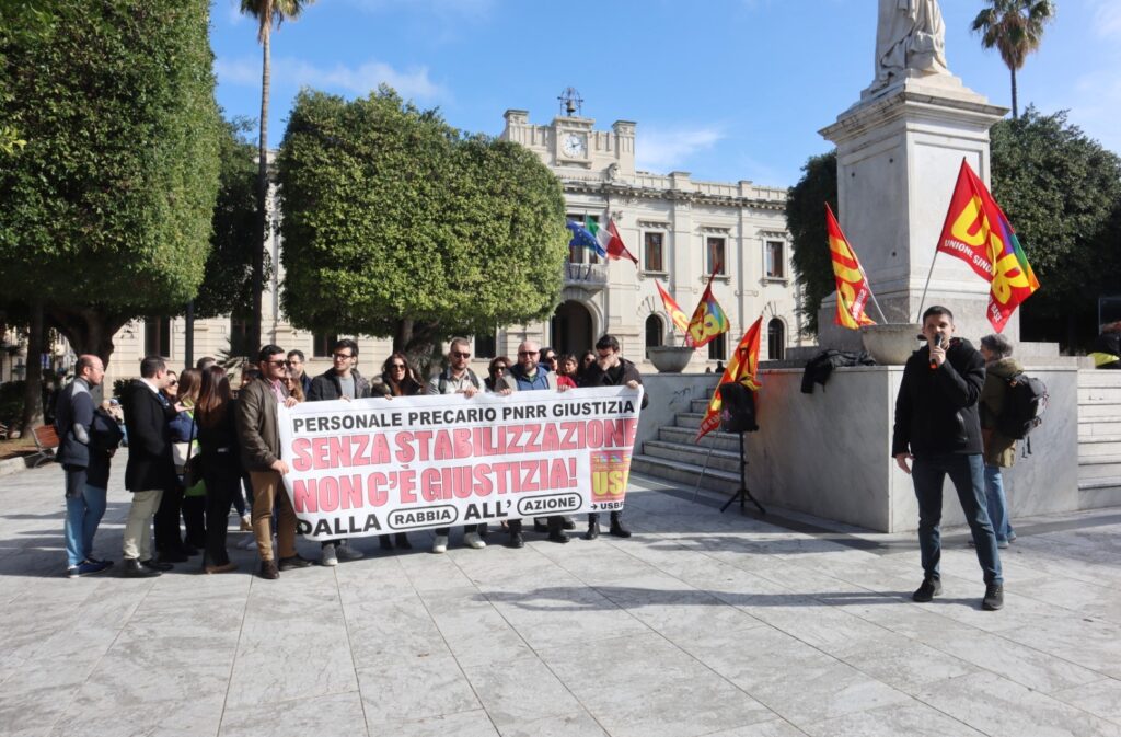 protesta precari giustizia