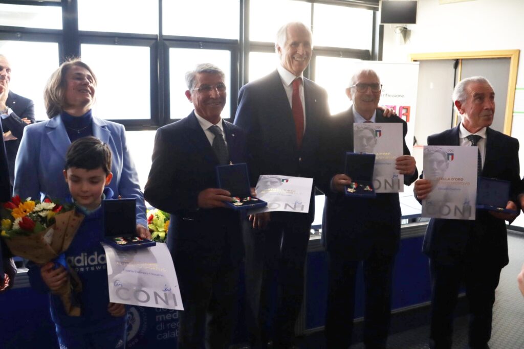 Cerimonia consegna benemerenze sportive Coni