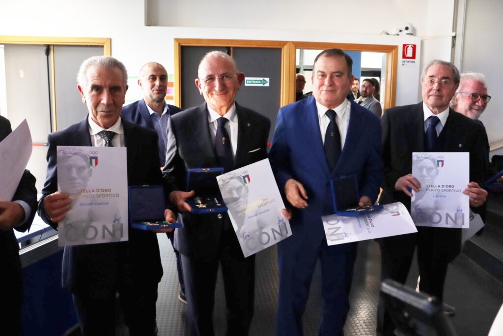 Cerimonia consegna benemerenze sportive Coni