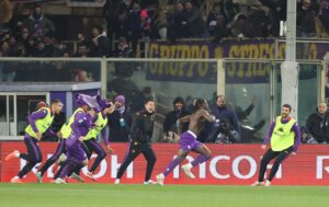 Esultanza Fiorentina gol Kean