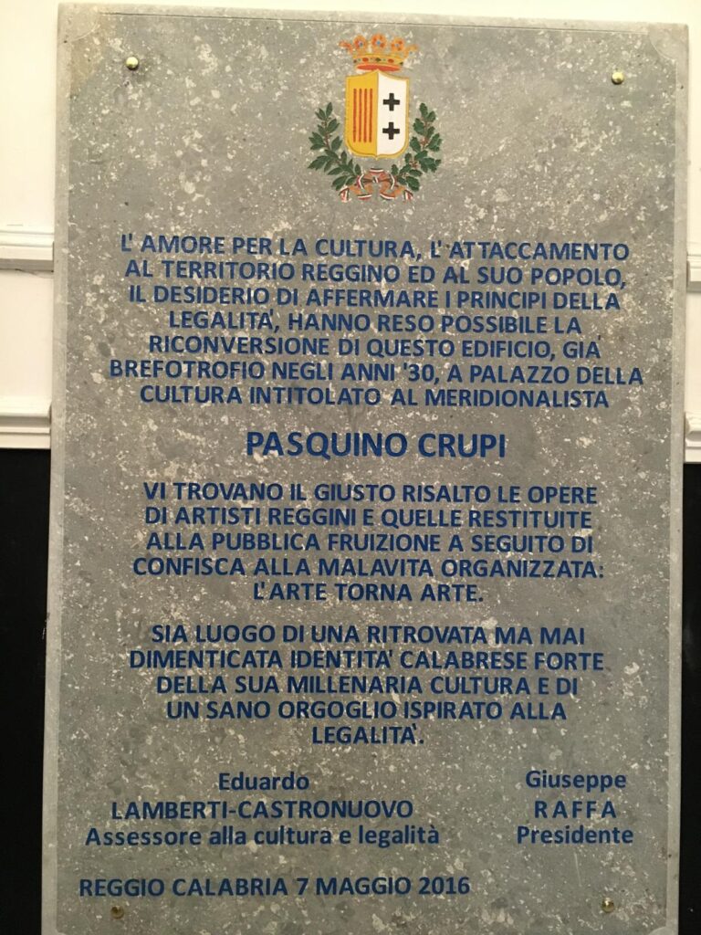 Lastra marmorea palazzo cultura