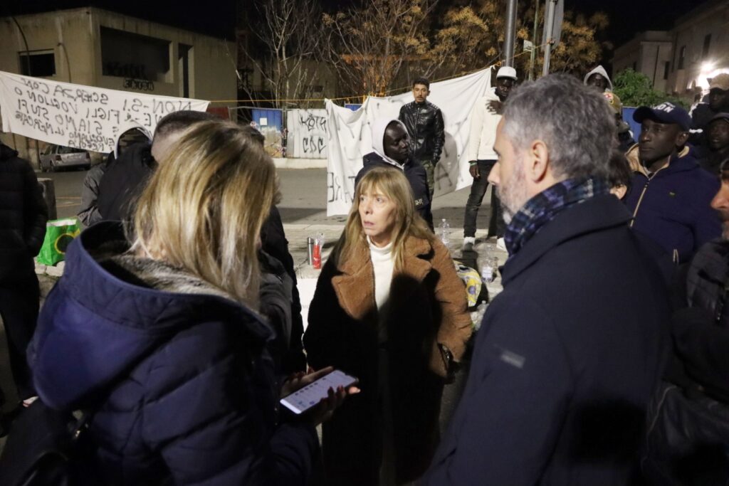 Minasi e Neri a Piazza del Popolo