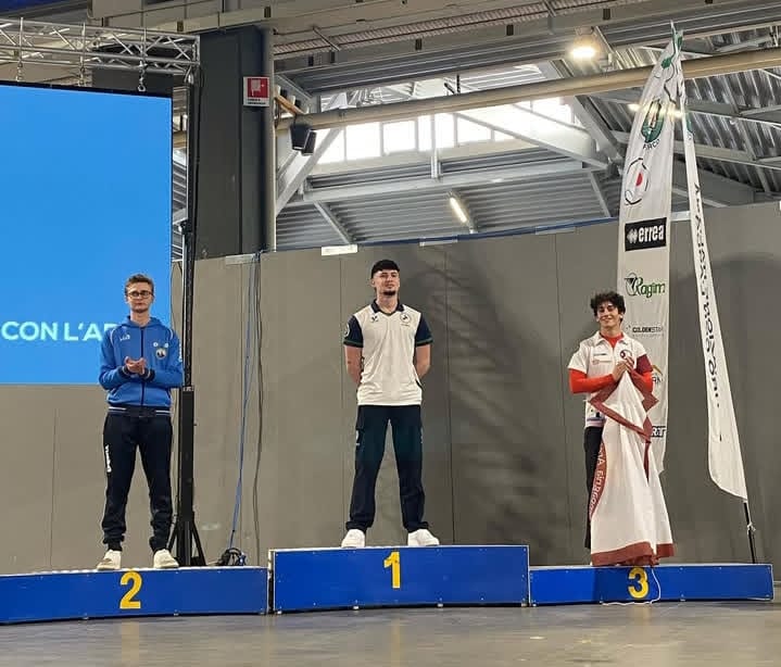 PODIO ARCO OLIMPICO JUNIORES DA SX FRANCESCO POSRIO PITERA' EMILIANO RAMPON DAVIDE DE GIOVANNI