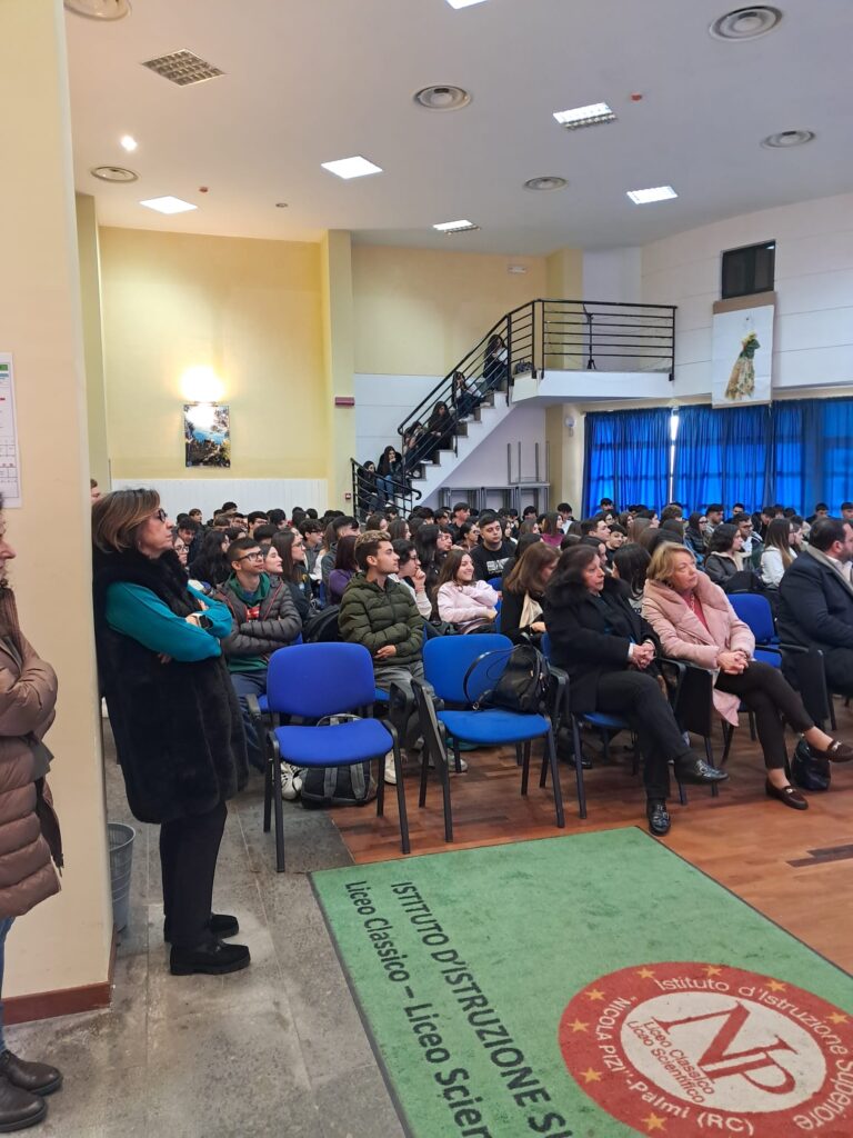 Progetto liberi di scegliere istituto pizi palmi