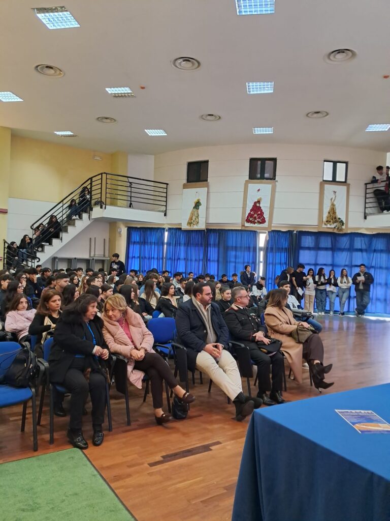 Progetto liberi di scegliere istituto pizi palmi