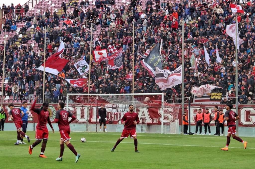 Reggina-Siracusa Curva Sud tifosi Granillo