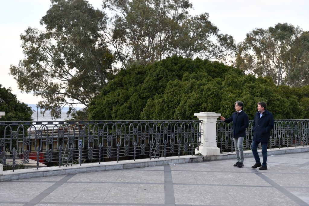aqua e tera franceschini e falcomatà sul lungomare