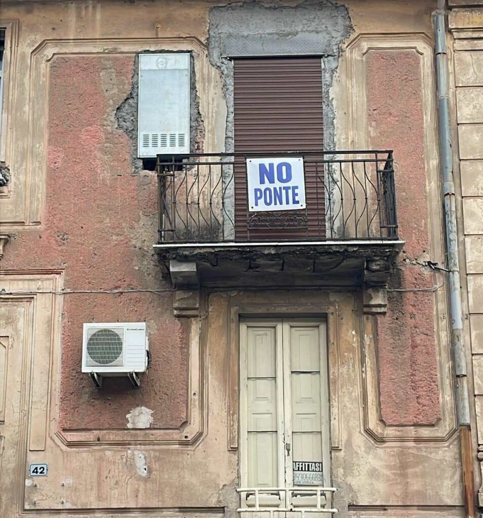 edifici degrado villa san giovanni