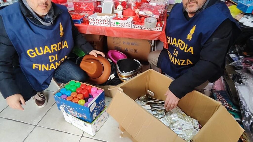 guardia di finanza sequestro prodotti non sicuri (2)