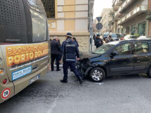 incidente centro reggio calabria