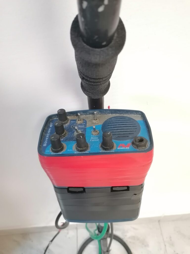 metal detector