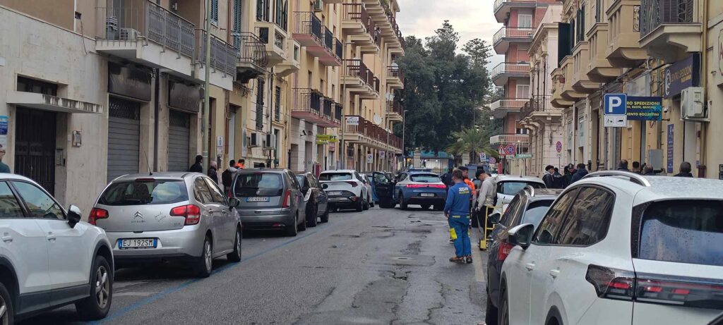 polizia e polizia scientifica