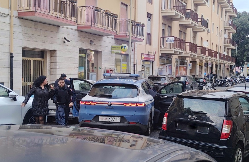 polizia tentativo di rapina