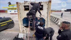 sequestro cocaina porto gioia tauro
