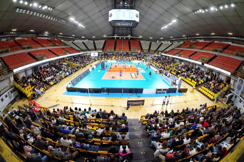 Tifosi PalaCalafiore Domotek Volley-Ortona