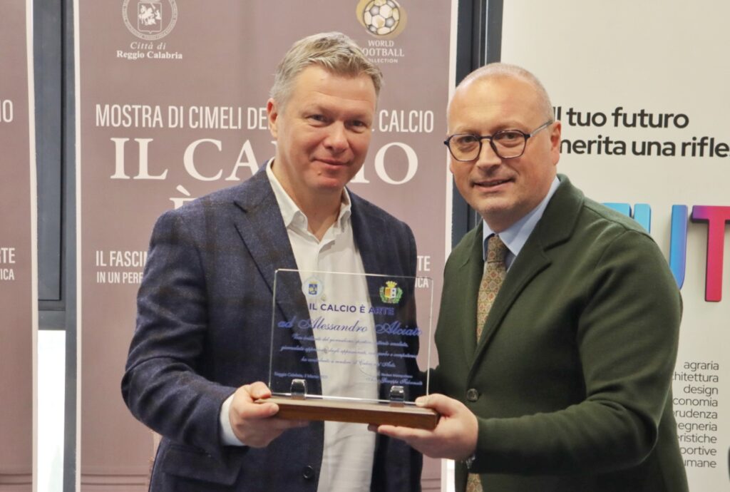 Evento il calcio è arte con Barzagli Alciato e Versace