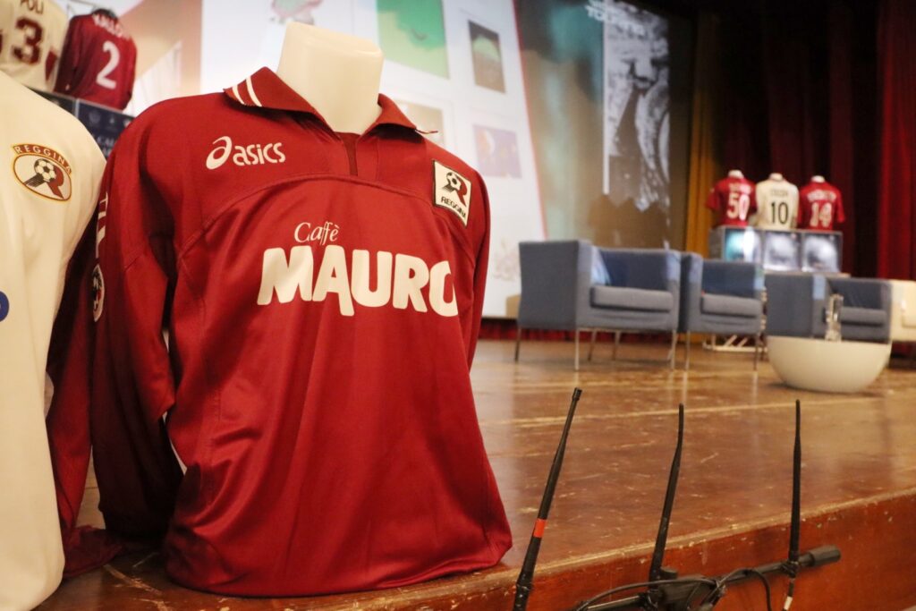 Evento sulla storia della Reggina storica maglia mauro