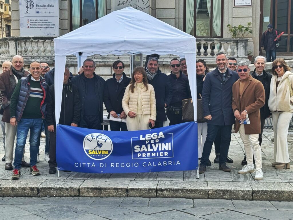 Gazebo Lega Reggio Calabria