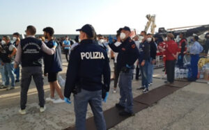 Polizia immigrazione