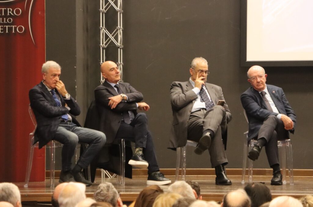 Iniziativa Polo Civico - Lamberti Castronuovo sindaco