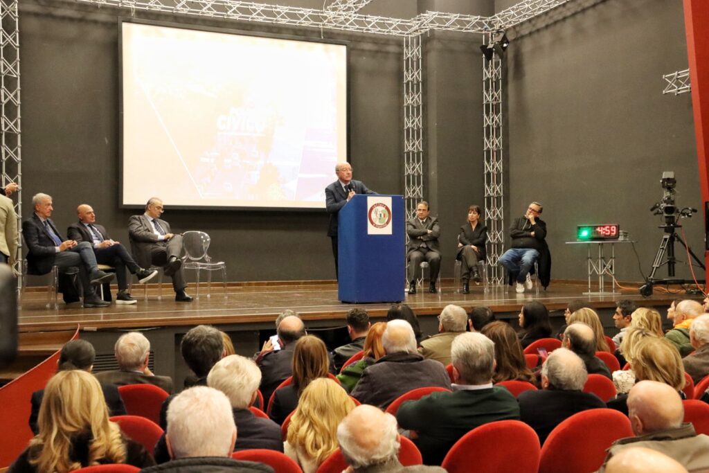 Iniziativa Polo Civico - Lamberti Castronuovo sindaco
