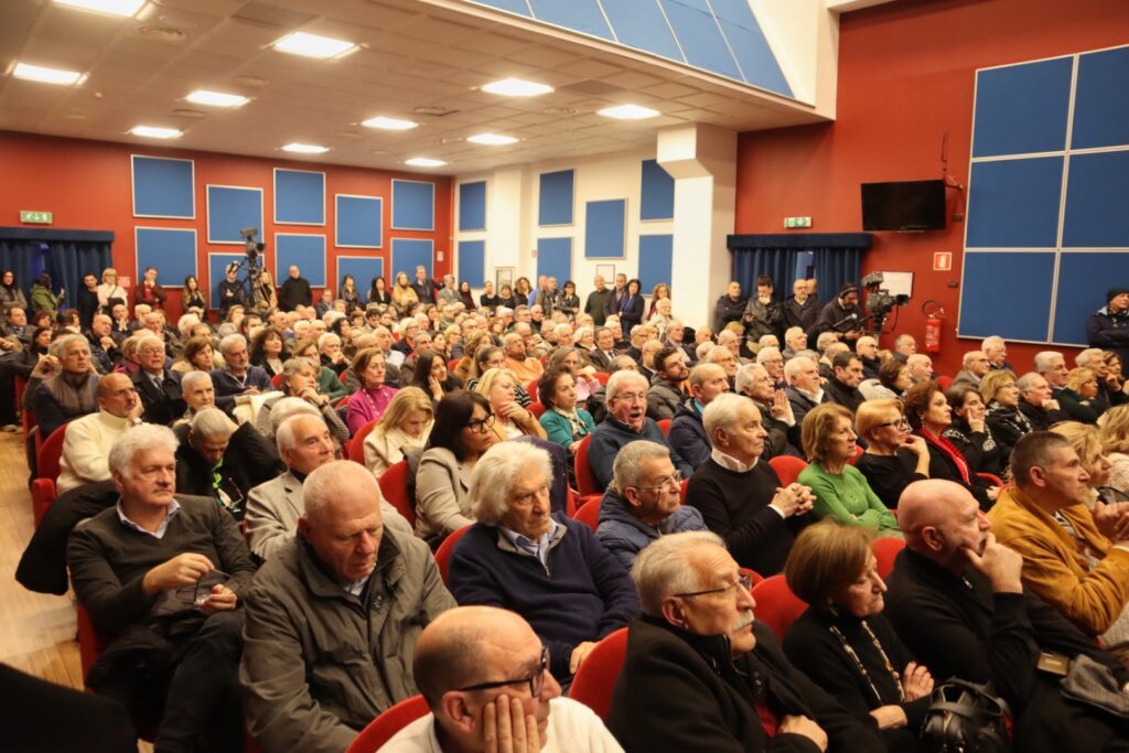 Iniziativa Polo Civico - Lamberti Castronuovo sindaco