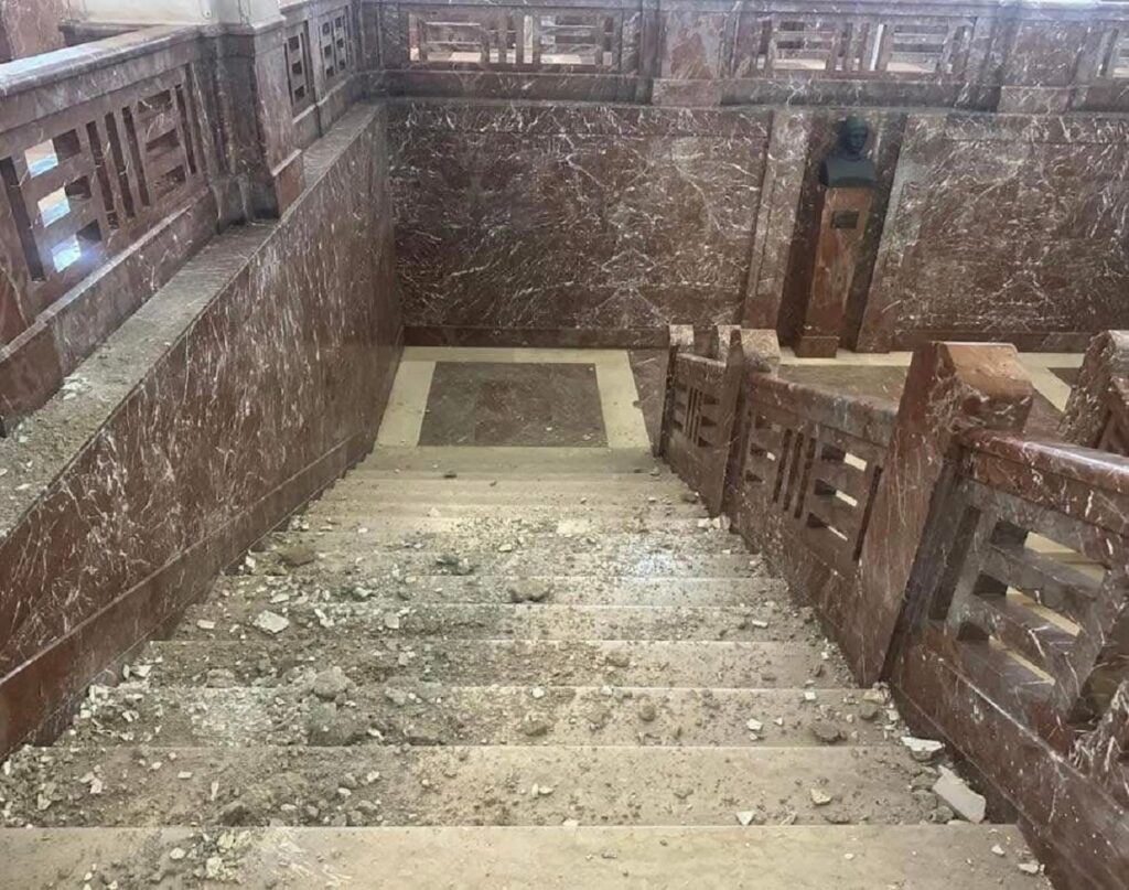 Palazzo Zanca calcinacci