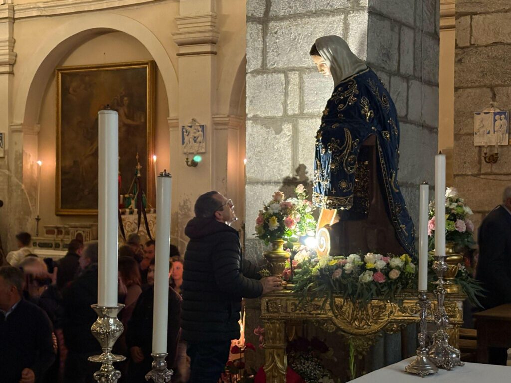 Sacrificio Cateno De Luca