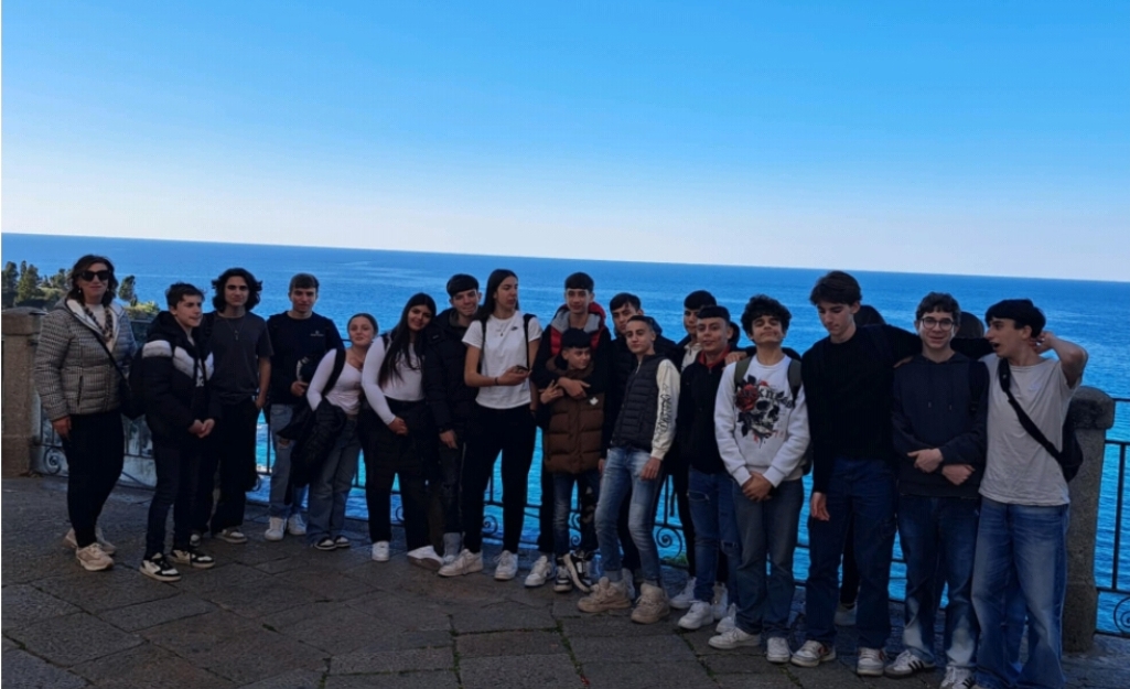 Studenti Polo Liceale Locri Tropea
