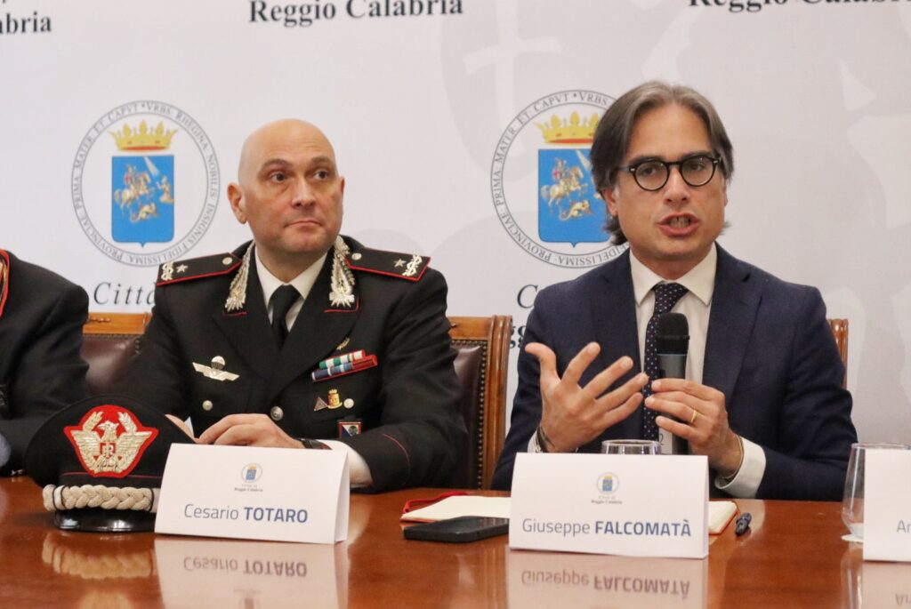 bozzetti per realizzazione statua del carabiniere
