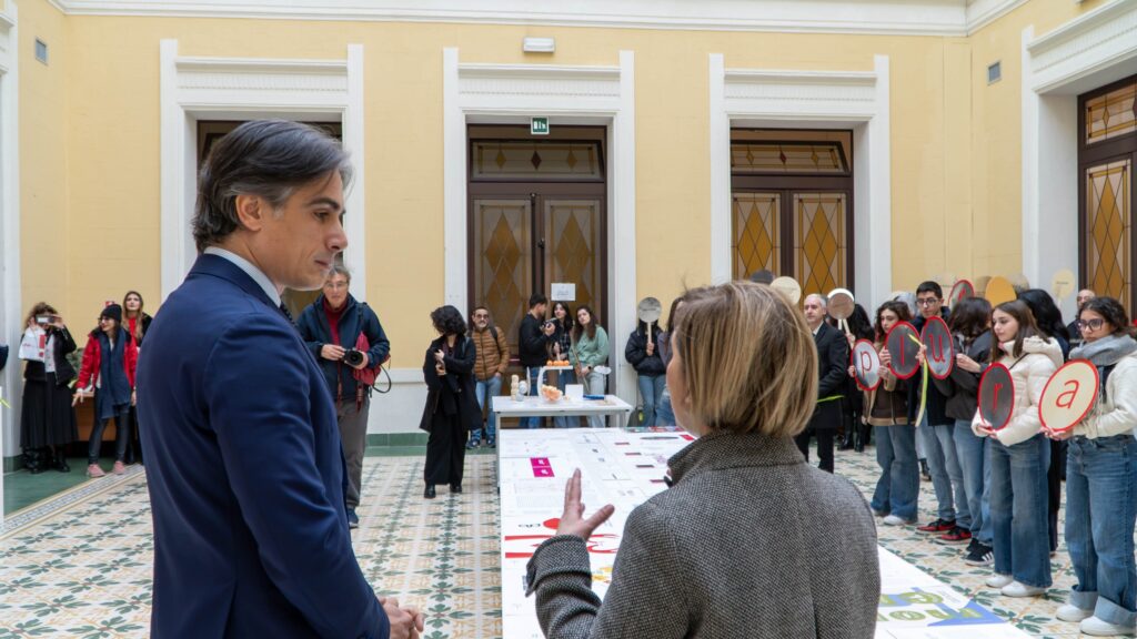femminile plurale