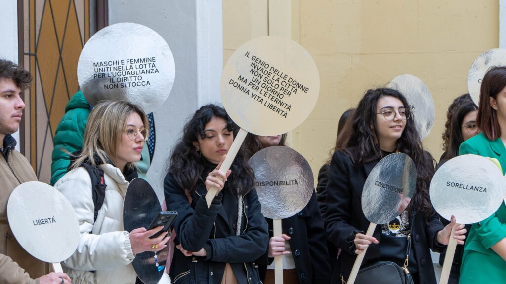 femminile plurale