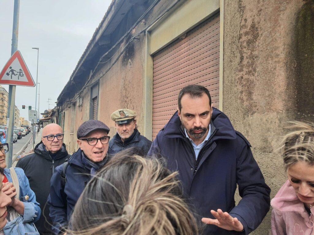 incendio rione taormina