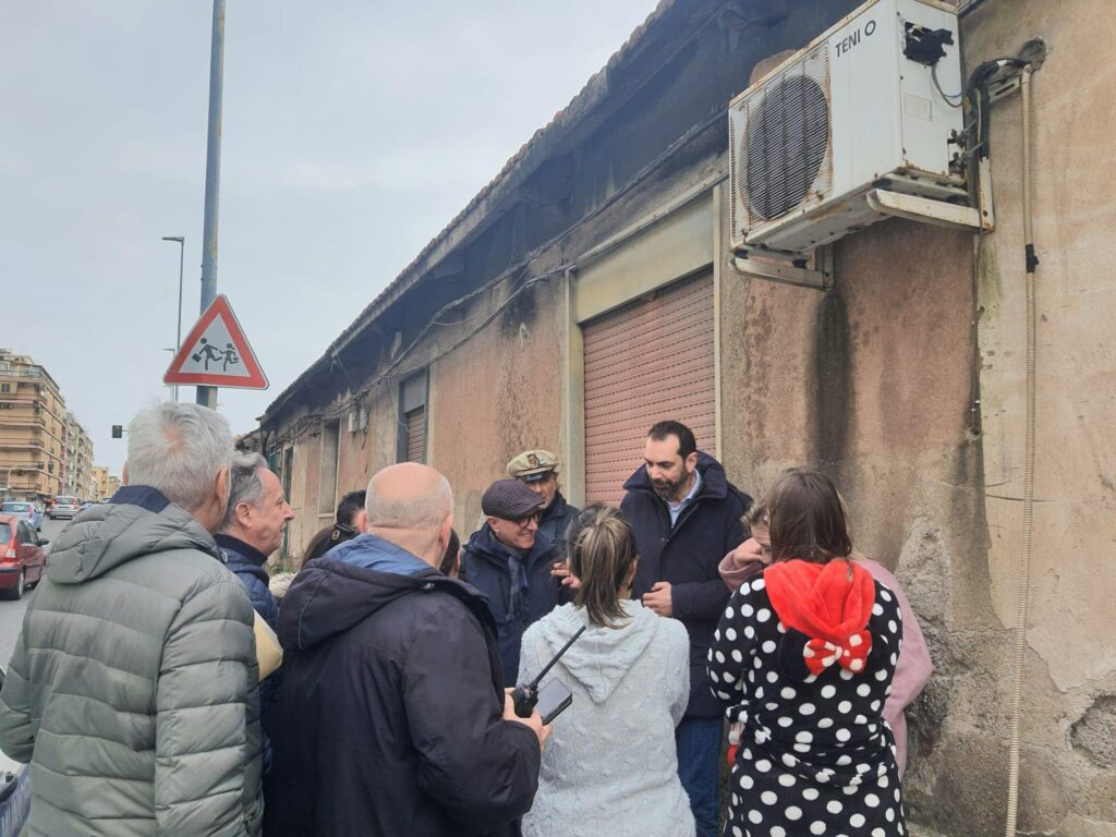 incendio rione taormina