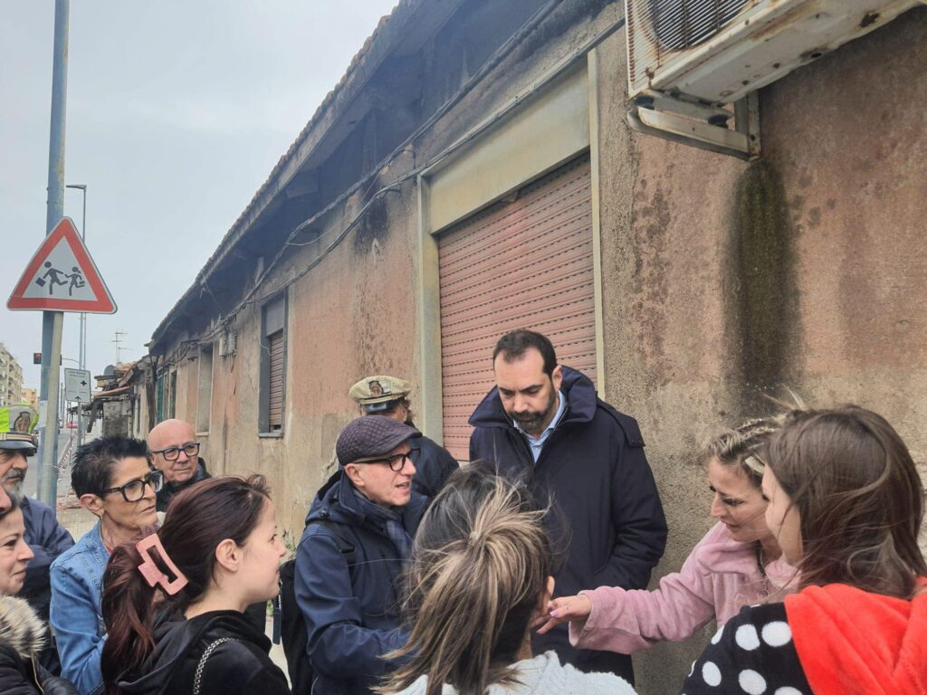 incendio rione taormina