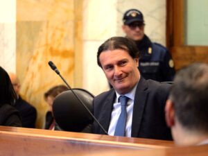 maggioranza cuzzocrea