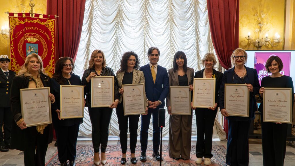 premio 8 marzo 2025