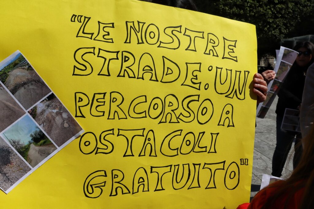 protesta cittadini Platì