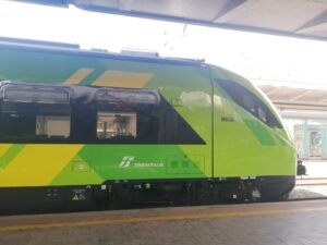 treni regionale flotta sicilia