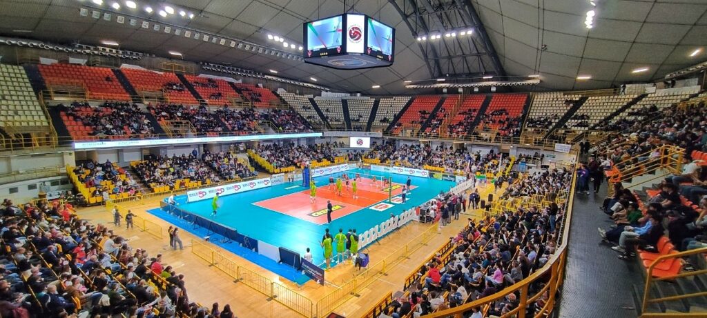 PalaCalafiore Tifosi Domotek