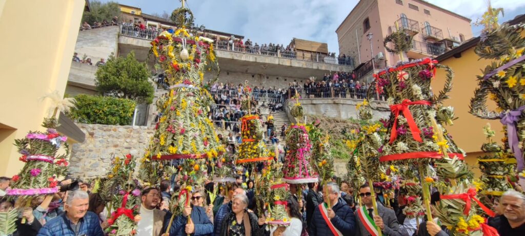 Festa delle Pupazze di Bova - Domenica delle Palme