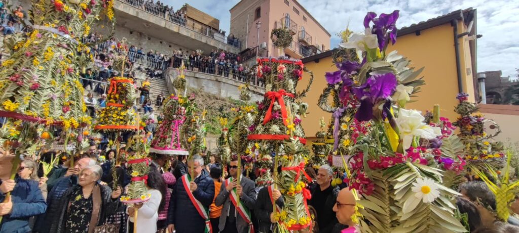 Festa delle Pupazze di Bova - Domenica delle Palme