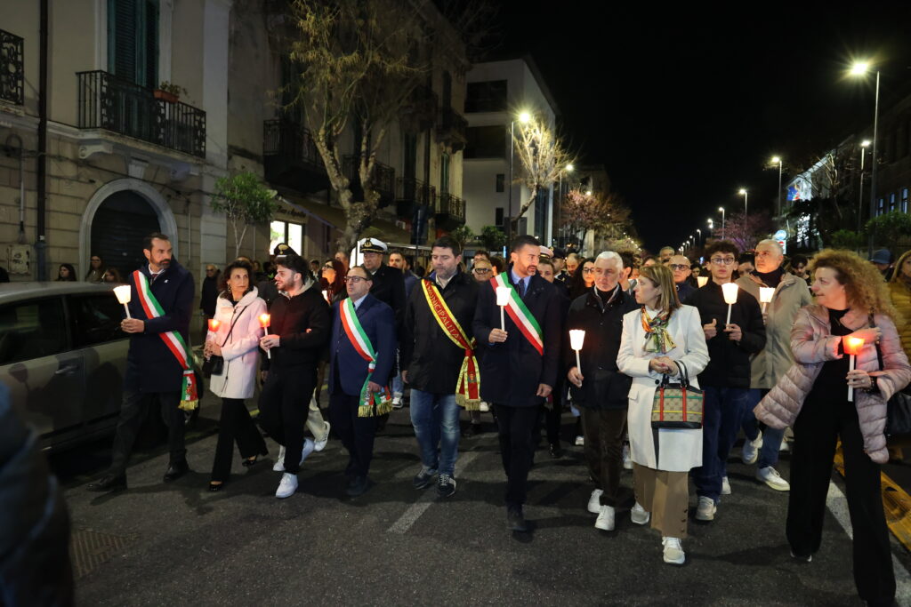 Fiaccolata Sara Campanella messina