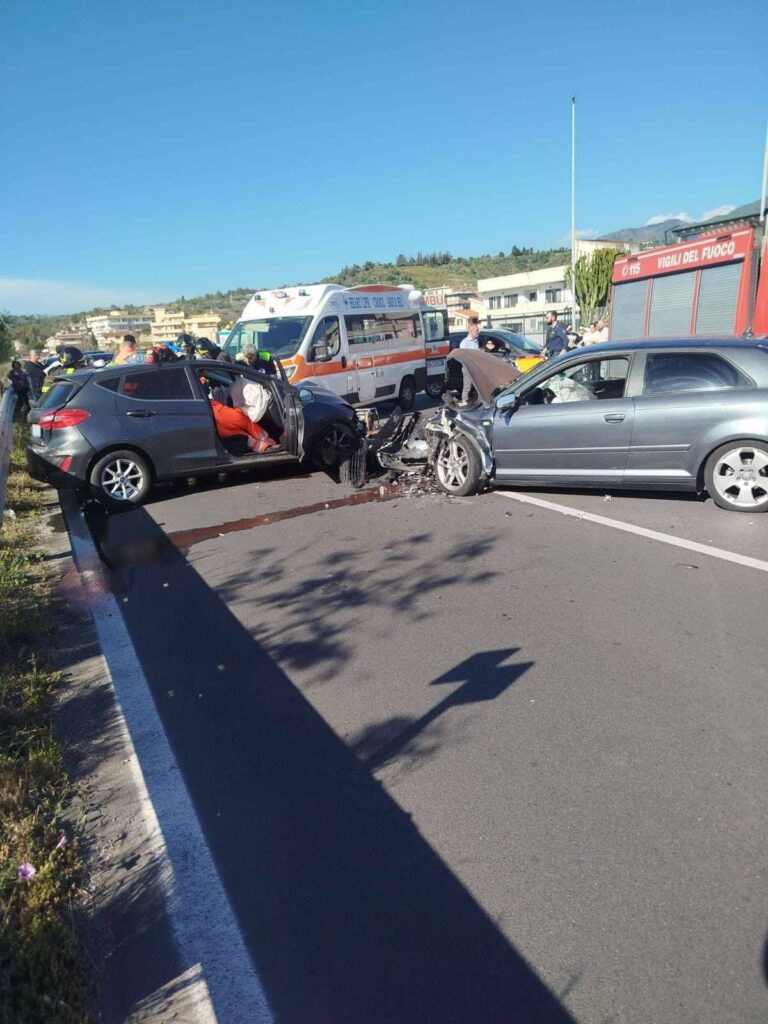 Incidente SS 106