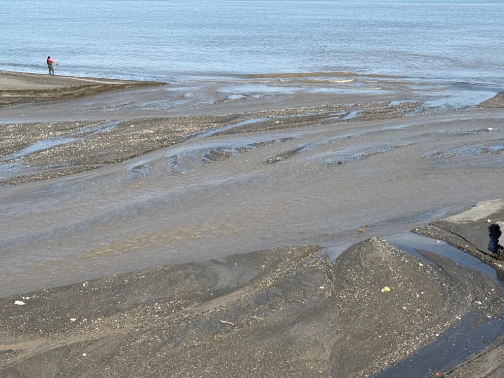 Liquami tra barcellona e terme vigliatore